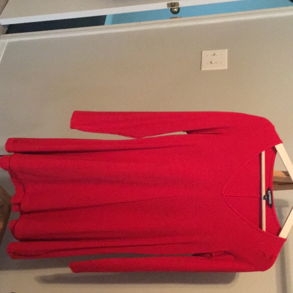 V-neck cotton dress